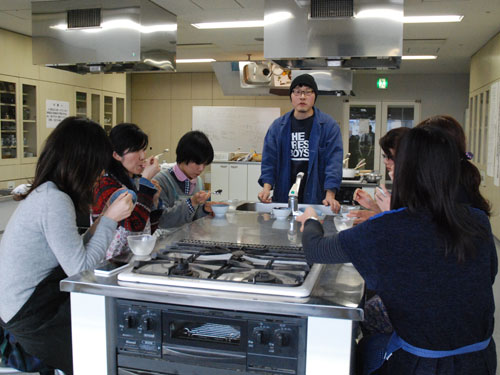 昼の部は試食タイムも☆